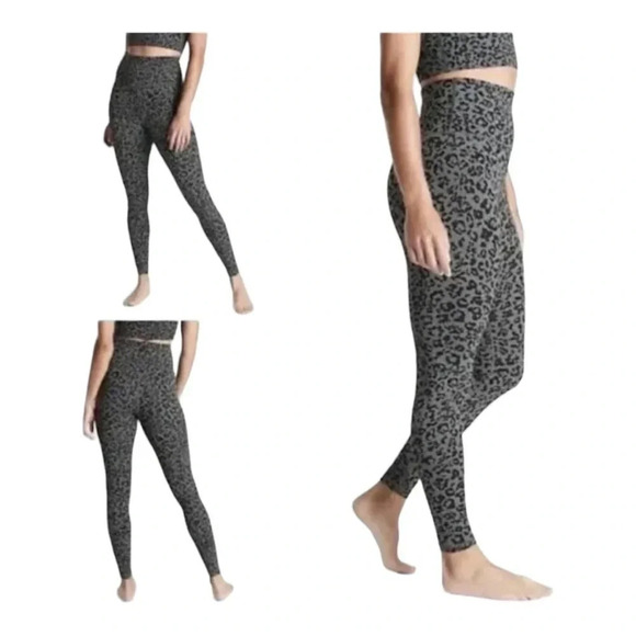Athleta Elation Ultra High Rise Leggings -‎ Gray Cheetah NEW - Picture 1 of 11